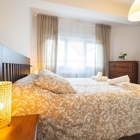 Appartement El Carbayedo à Avilés Extérieur photo