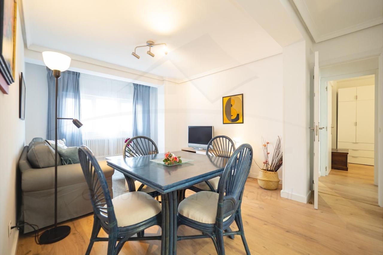 Appartement El Carbayedo à Avilés Extérieur photo