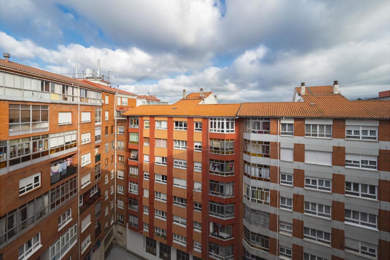 Appartement El Carbayedo à Avilés Extérieur photo